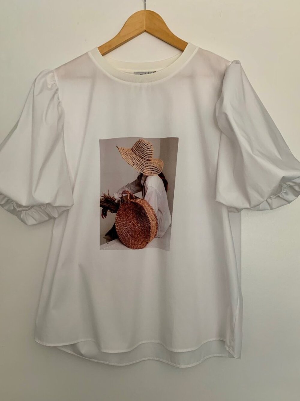 Cotton blouse with voluminous balloon Sleeves